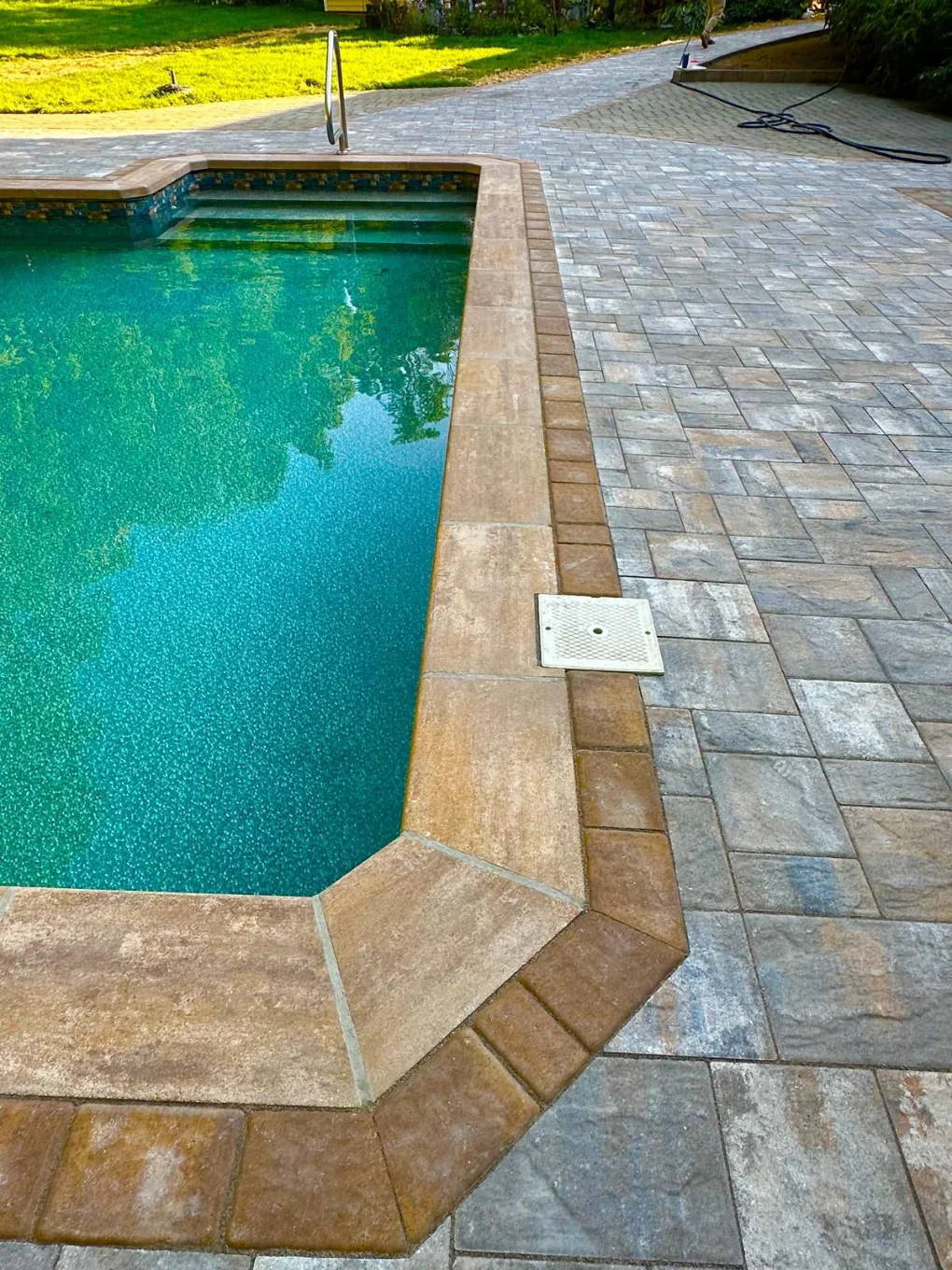 Blue River Landscaping LLC